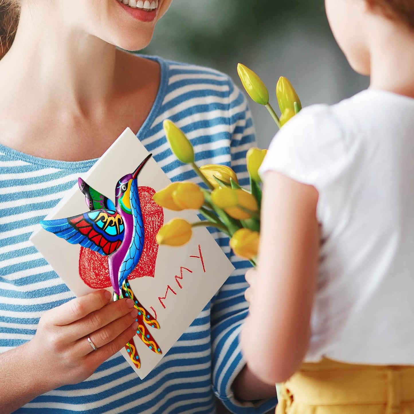 ZYP Metal Outdoor Wall Art Decor,3D Colorful Garden Birds Sculpture Outdoor Iron Hanging Decor Ornaments, Metal Hand-Made Bird Wall Art Decorations for Fence Patio Balcony Living Room,Hummingbird
