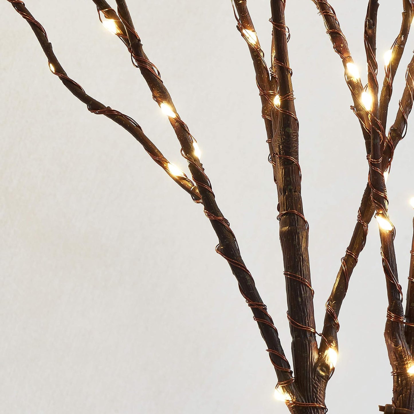 LITBLOOM Lighted Brown Willow Branches 32IN 100 LED with Timer Battery Operated, Tree Branch with Warm White Lights for Holiday Christmas Decoration Indoor Outdoor Use
