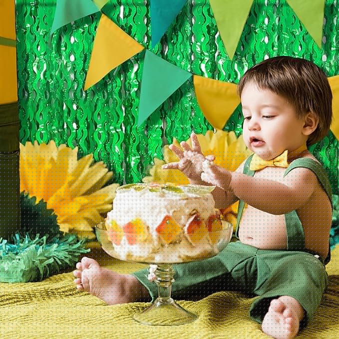 Tinsel Foil Fringe Curtains Wavy Backdrop for Parties Sparkle Metallic Wavy Foil Fringe Backdrop Curtain for Party Decorations Photo Booth Props for Birthday Graduation Wedding