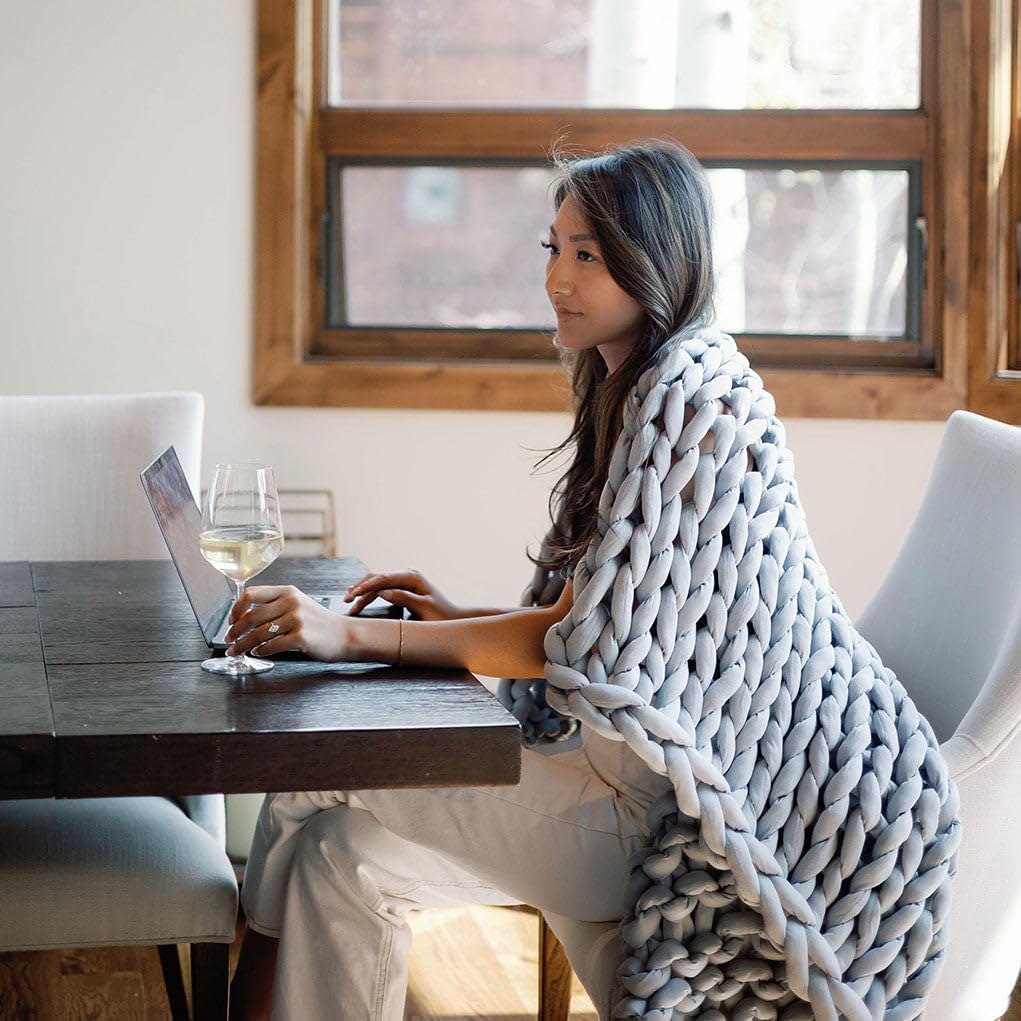 Nuzzie Chunky Knit Weighted Blanket - Breathable, Cooling, Hand Made Knit Throw Blanket for Sleep - Machine Washable, Stylish Decor Design (Misty Grey, Queen | 22lbs | 60"x80")
