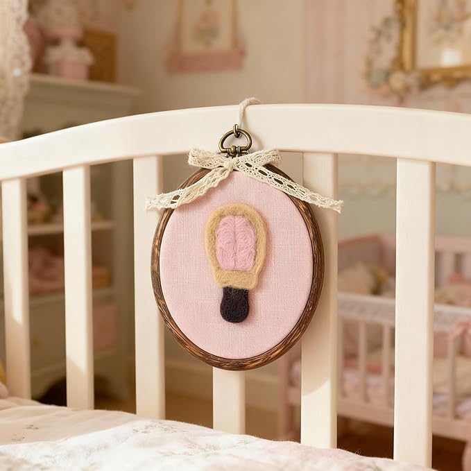 Soulchen Felted Hot Air Balloon Nursery Wall Decor 5 x 6 Inch Cute Bobo Wall Art Decorative Artwork for Nursery Bathroom Living Room Baby Room Bedroom Farmhouse Decoration