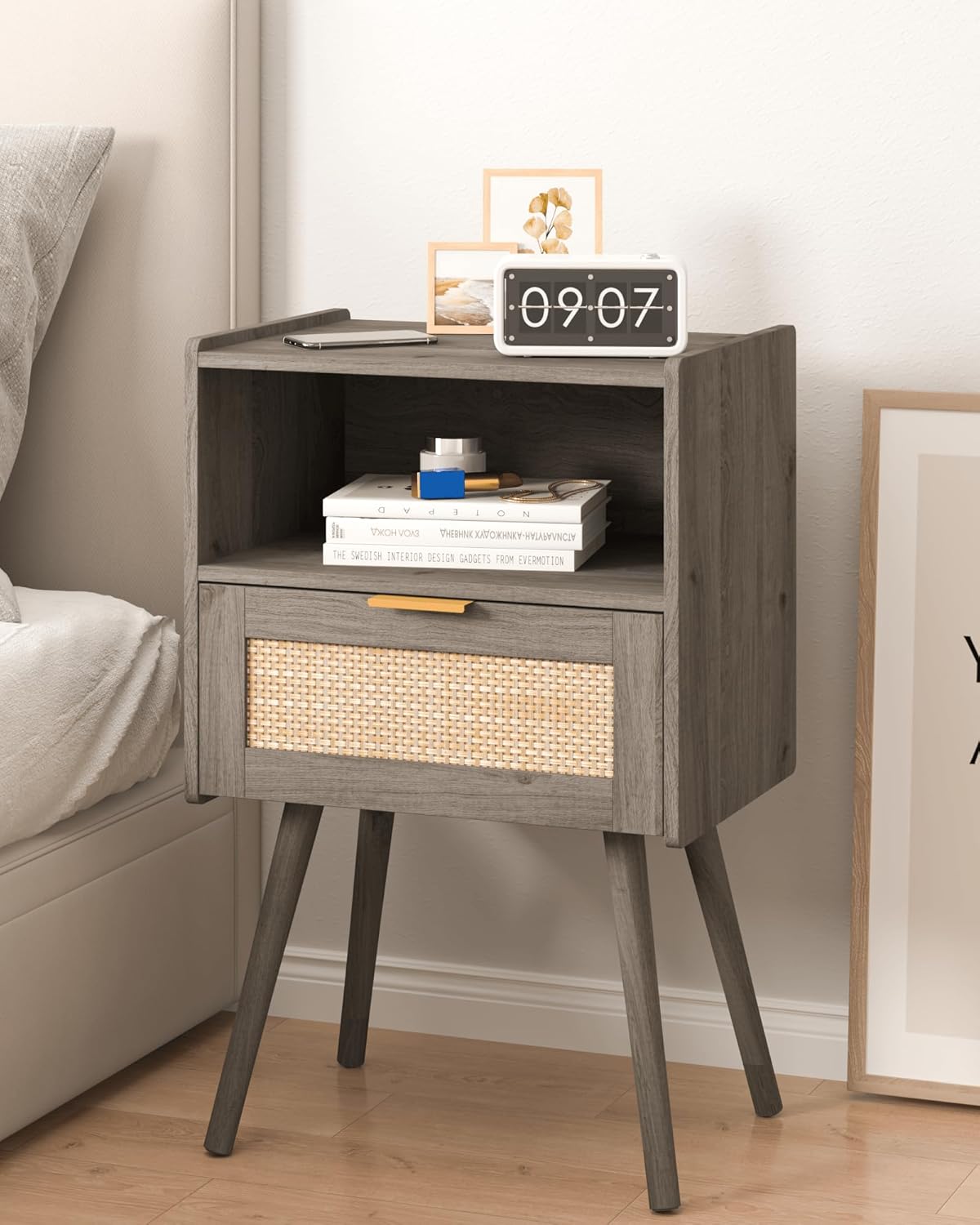 Rattan Nightstand,Modern Bedside Table with Storage Drawer and Open Wood Shelf, for Living Room, Bedroom and Small Spaces, Accent Night Stand with Solid Wood Legs, Easy Assembly(Grey Oak)