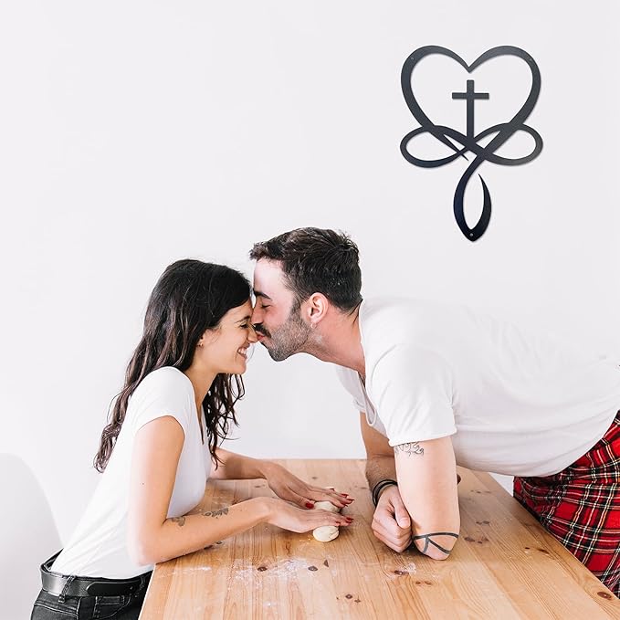 Metal Infinity Heart Cross Wall Decor, Unique Cross Decorative Wall Art, Heart And Love Sign Wall Plaques, Love Gift For Adult Home Wedding, Decor Room Bedroom Living Room Decoration（Black Iron Vein)