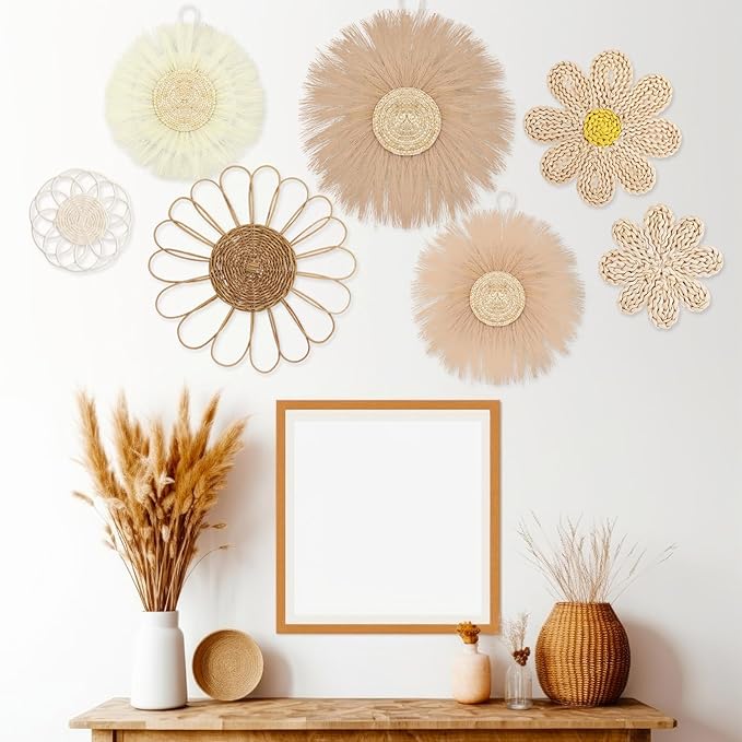 Chunful 7 Pcs Boho Wall Basket Decor Rattan Flower Wall Decor Nursery Daisy Flower Woven Macrame Hanging Flowers for Baby Kids Girls Farmhouse Bedrooms Living Rooms Kitchen Home(Light Beige Yellow)