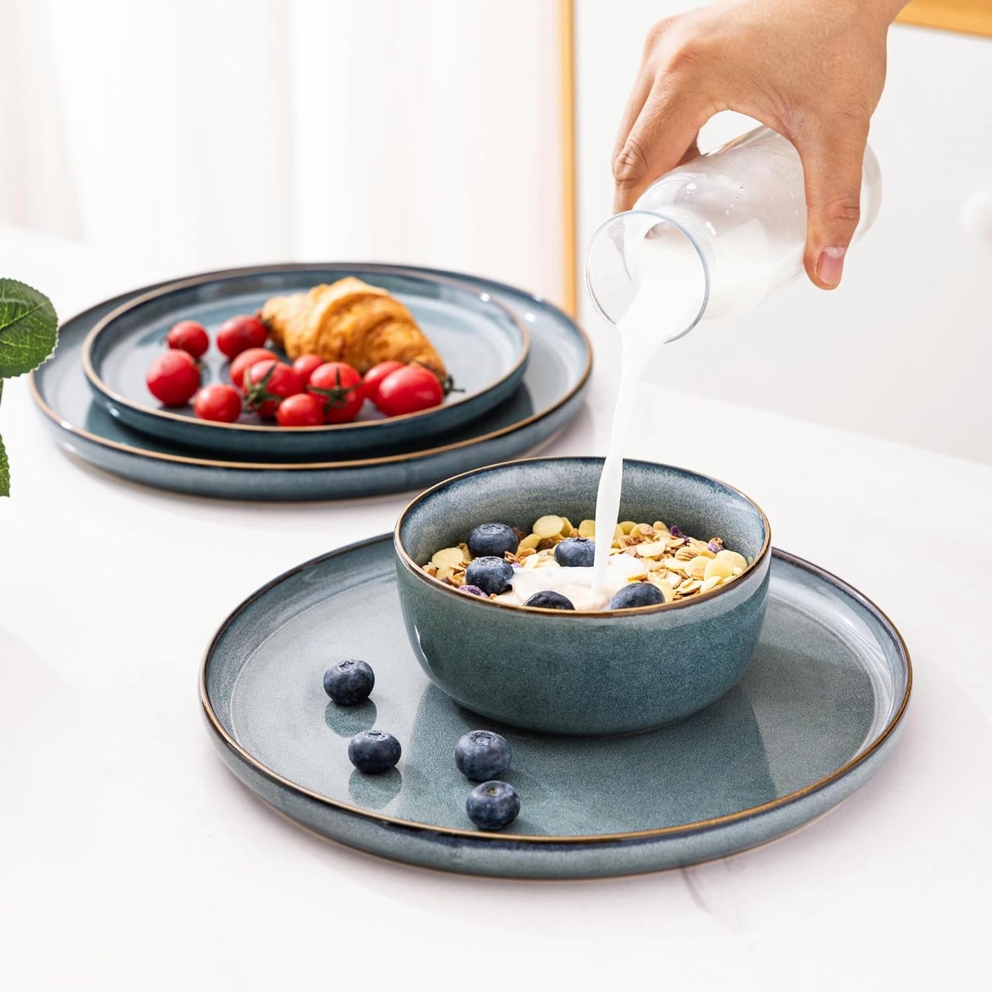 GBHOME Ceramic Dinnerware Sets for 12, 36 Pieces Stoneware Plates and Bowls Sets, Reactive Glaze Dishes -Scratch Resistant, Dishwasher&Microwave Safe, Space Blue