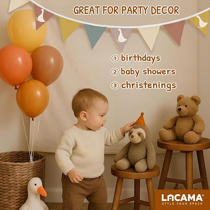 Lacama Goose Birthday Part Decorations，Baby Girls Boys Kids Room Decor, Funny Geese Triangle Bunting Banners for Farm Animal Baby Shower First Birthday Party Decorations，Kidroom