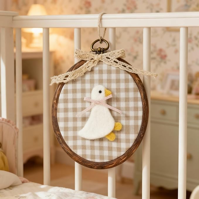 Soulchen Felted Goose Nursery Wall Decor Cute Vintage Silly Goose Wall Art Decorative Artwork for Nursery Bathroom Living Room Baby Room Bedroom Farmhouse Decoration