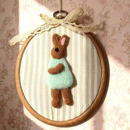 Soulchen Rabbit Nursery Wall Decor Vintage Felted Bunny Wall Art 5 x 6 Inch Cute Decorative Animal Artwork for Nursery Bathroom Living Room Baby Room Bedroom Farmhouse Decoration