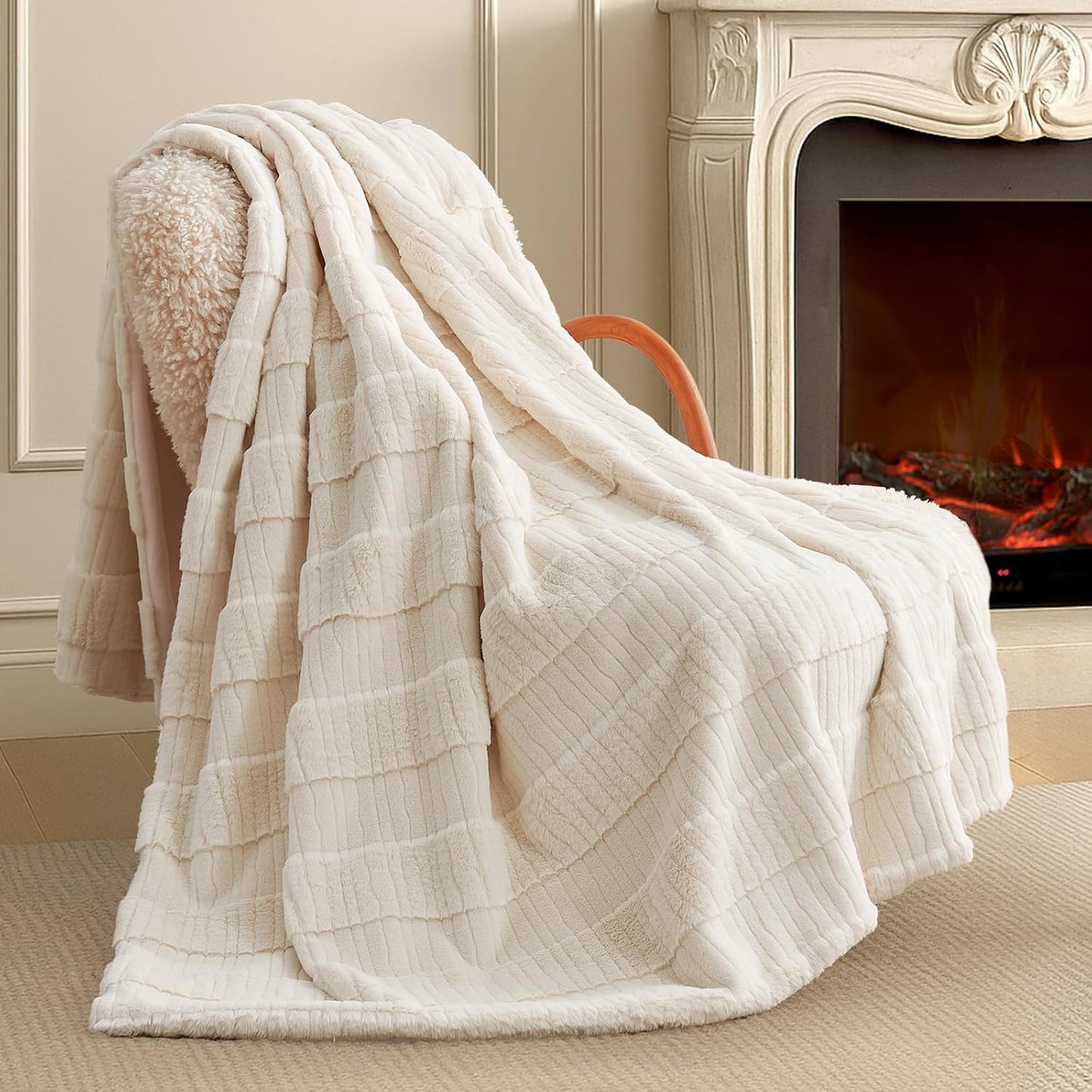 Amélie Home Luxury Striped Faux Fur Throw Blanket for Couch, Embossed Split Fur Cozy Fuzzy Fluffy Luxurious Soft Plush Sofa Chair Bed Gift Blankets for Women Men Wife Friend, 60"x80", Ivory