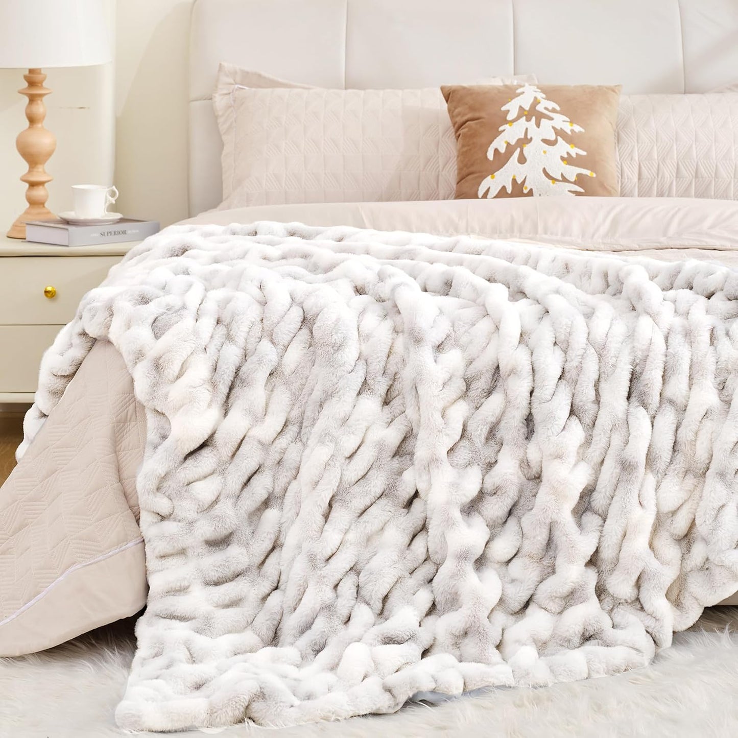 Touchat Ruched Faux Rabbit Fur Blanket, 700 GSM Luxury Dual-Sided Soft Cozy Blanket, Fuzzy Fluffy Plush Throw for Bed, Couch and Sofa - 60"x80", Tie-dye Grey