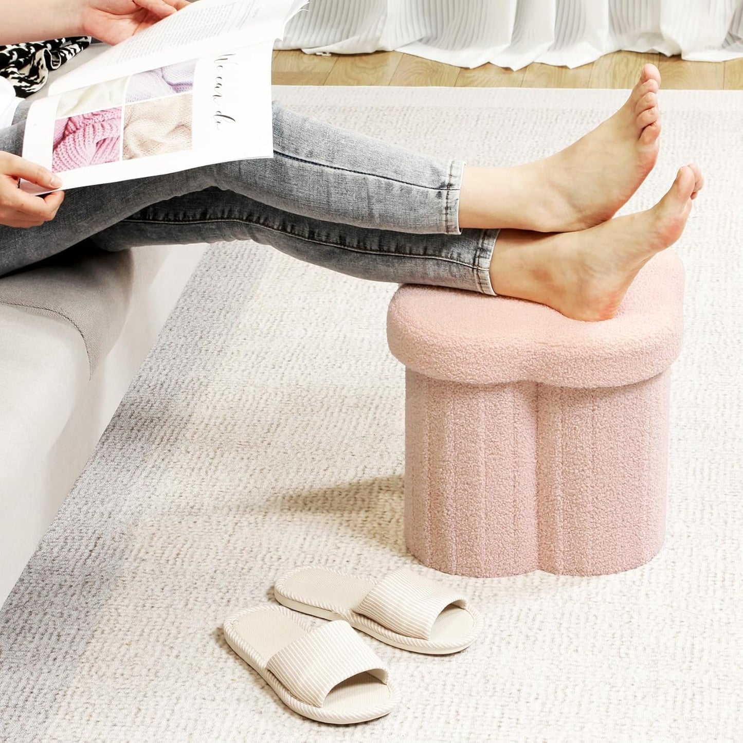 B FSOBEIIALEO Storage Ottoman Cube, Flowers Shaped Ottomans with Storage Foot Stool Footrest for Lving Room, Boucle Ottoman Seat for Dorm Room,Faux Teddy Fur, Pink 12.6"x12.6"x12.6"