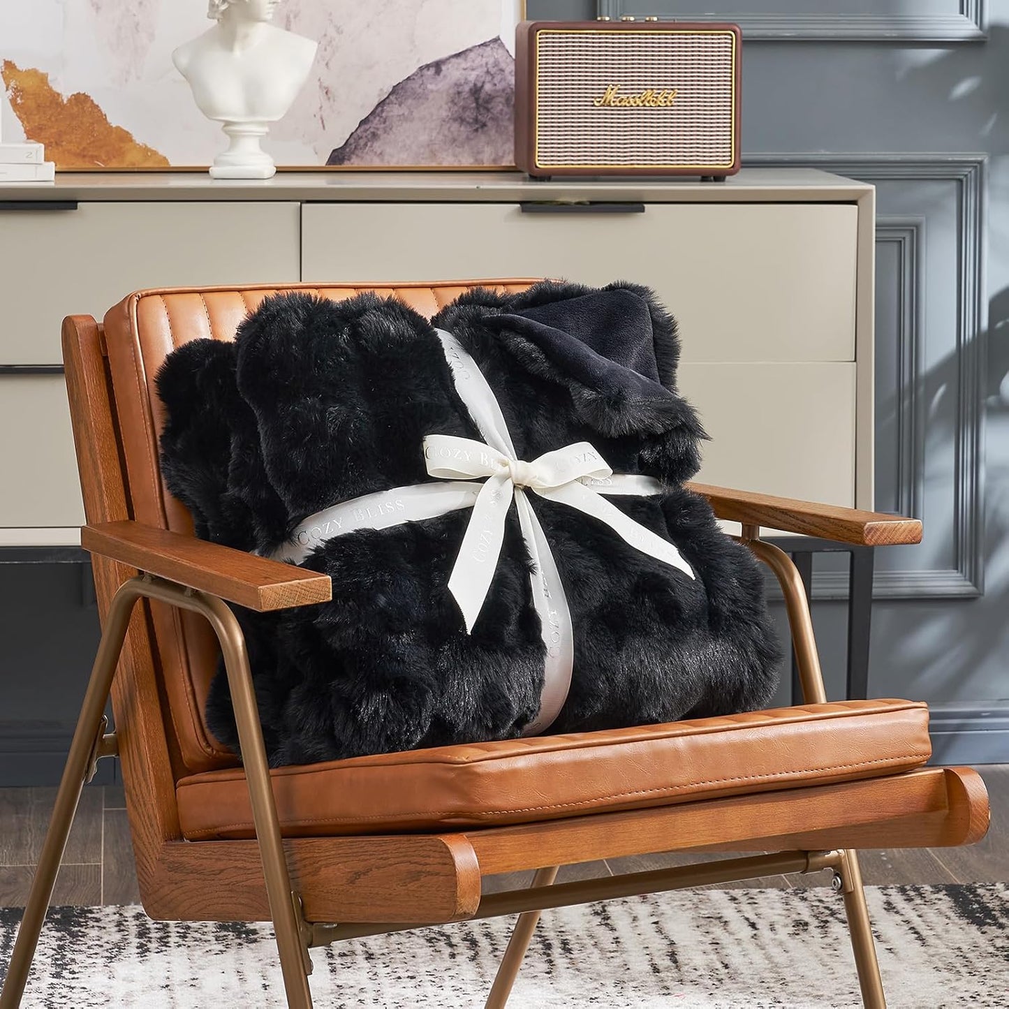 Cozy Bliss Faux Fur Throw Blanket for Couch, Fuzzy Soft Plush Thick Bubble Blanket for Sofa Bedroom Living Room, 108 * 90 Inches Black