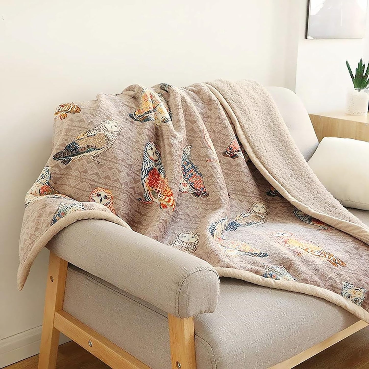 UKELER Owl Bed Blanket King Size 90'' x 108'', Soft Cozy Warm Fleece Throw Blanket for Bed/Couch/Sofa/Camping for Special Occasions