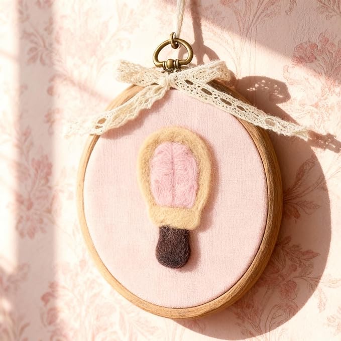 Soulchen Felted Hot Air Balloon Nursery Wall Decor 5 x 6 Inch Cute Bobo Wall Art Decorative Artwork for Nursery Bathroom Living Room Baby Room Bedroom Farmhouse Decoration