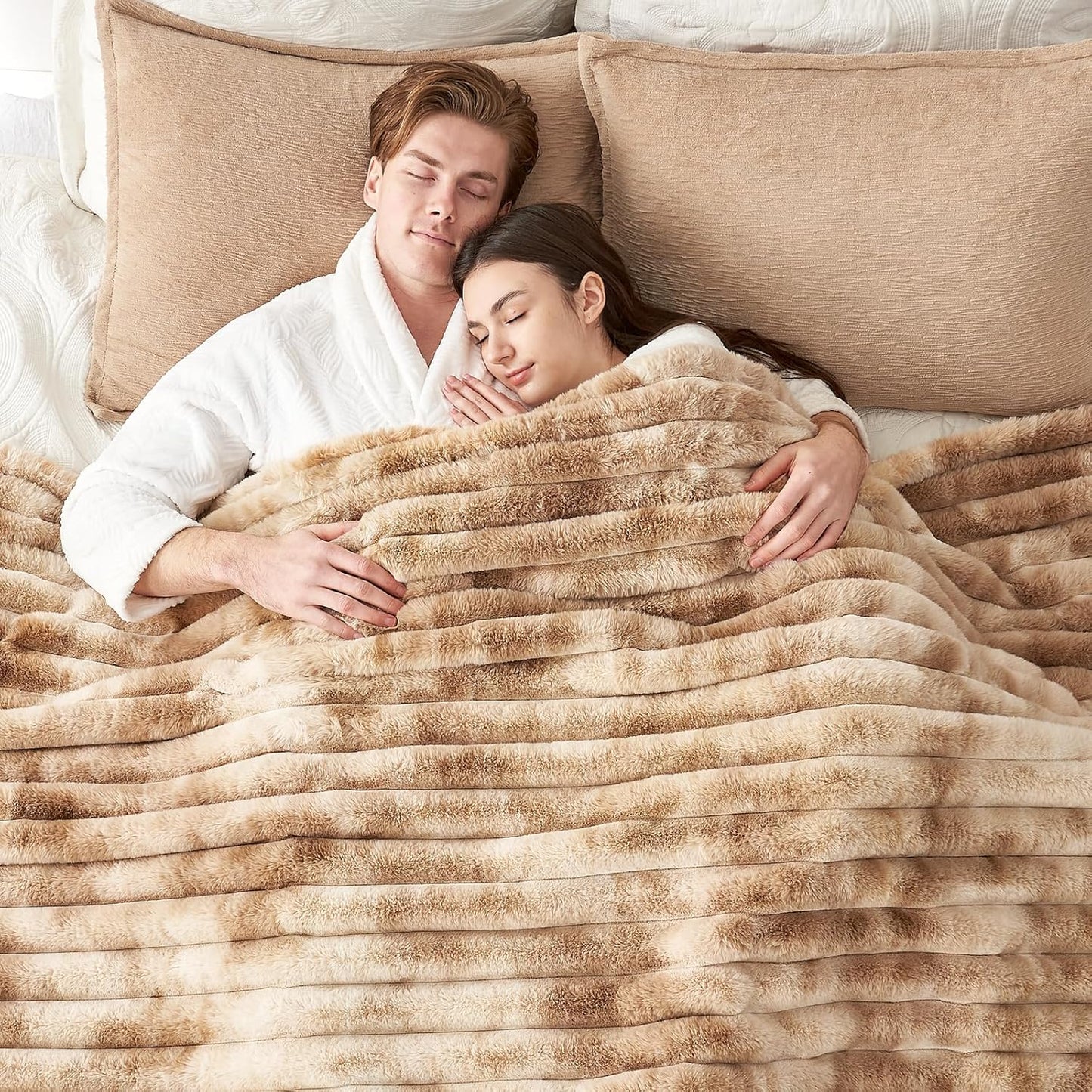 Cozy Bliss Faux Fur Throw Blanket for Couch, Cozy Warm Plush Striped Blanket for Sofa Bedroom Living Room, 60 * 80 Inches Tie-dye Kahki