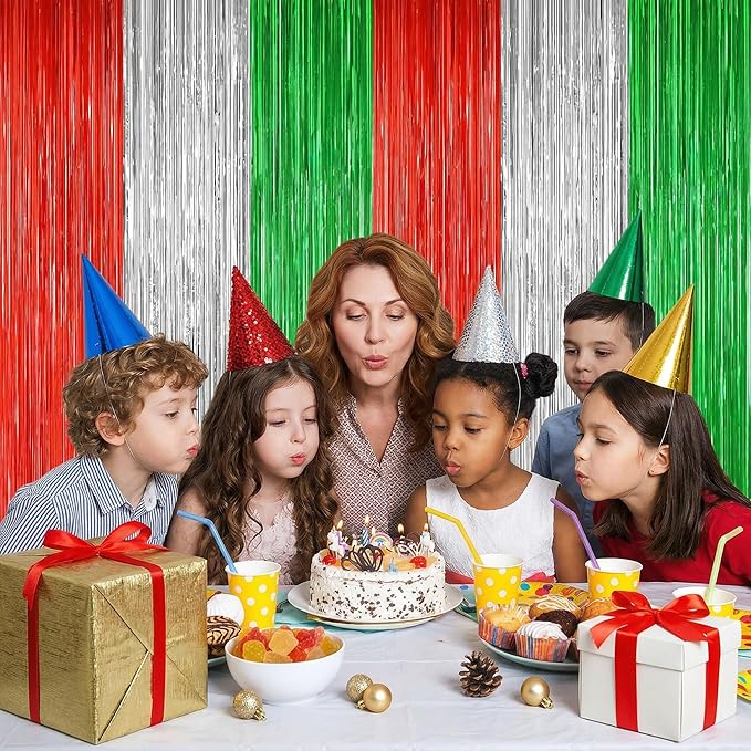2 Pack Christmas Backdrop, Red Silver Green Party Streamer, Metallic Xmas Backdrop Fringe Curtains Foil Tinsel, Christmas Decorations Wall Decor Streamers Photo Booth Props