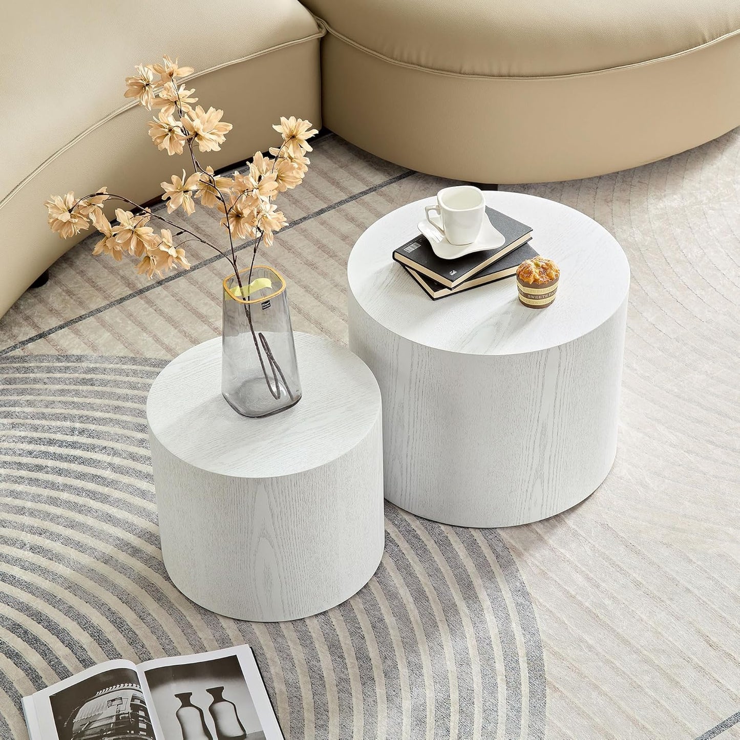 WILLIAMSPACE 18.9" White Nesting Coffee Table Set of 2, Modern Black Round Coffee Tables Circle Side Table for Small Space, Accent End Table Set, No Assembling, White Wood Grain